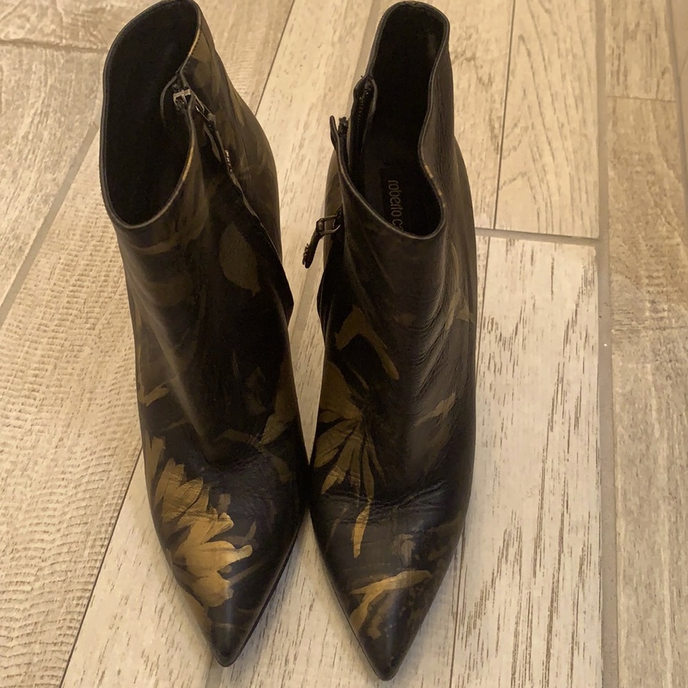 Robert Cavalli Boots size 41 (US size 11)